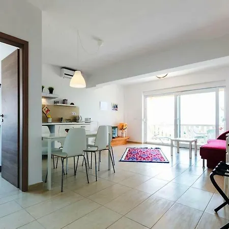 Apartament Maria With Pool Sv.petar A1 2+2 Sukošan